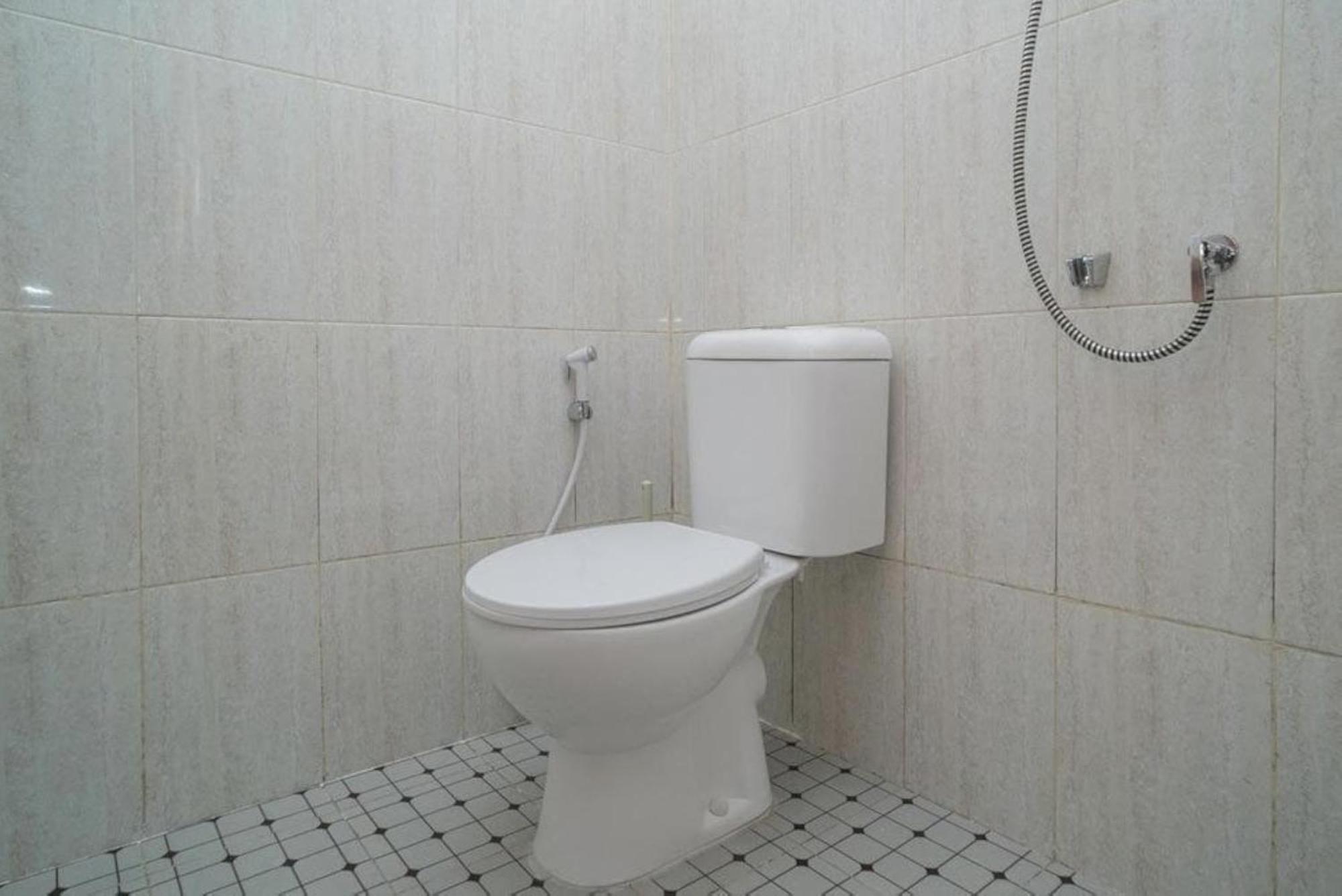 Oyo 94143 Mahagoni House Syariah 2* Bogor