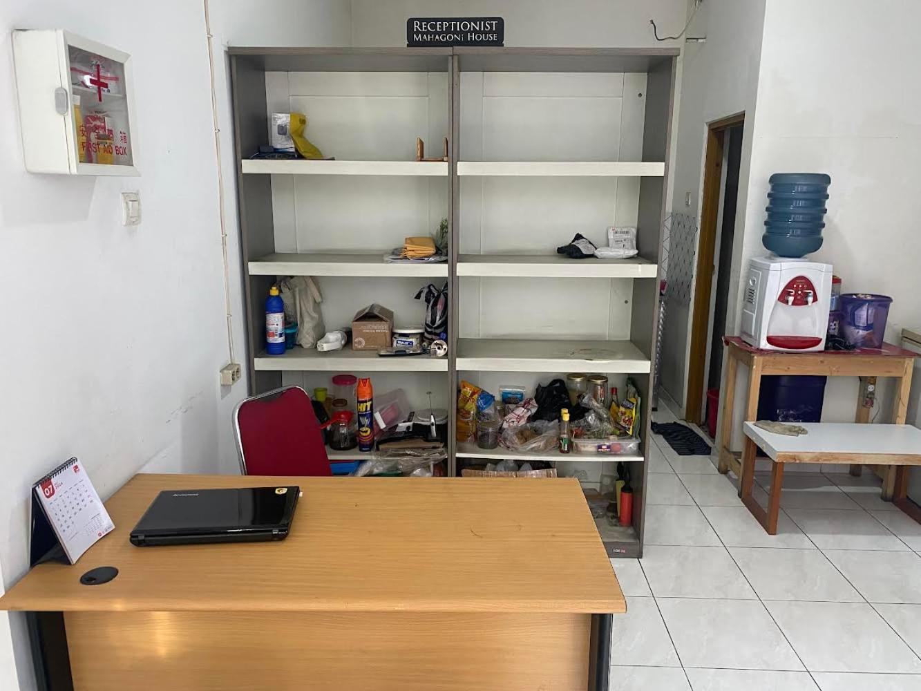 Oyo 94143 Mahagoni House Syariah Bogor